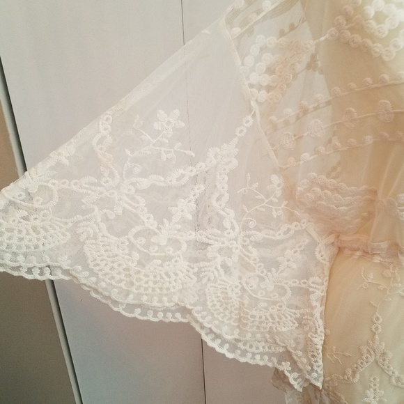 NWT LAST TWO! High Quality Lacey Swimsuit Cover-up - Picture 7 of 8